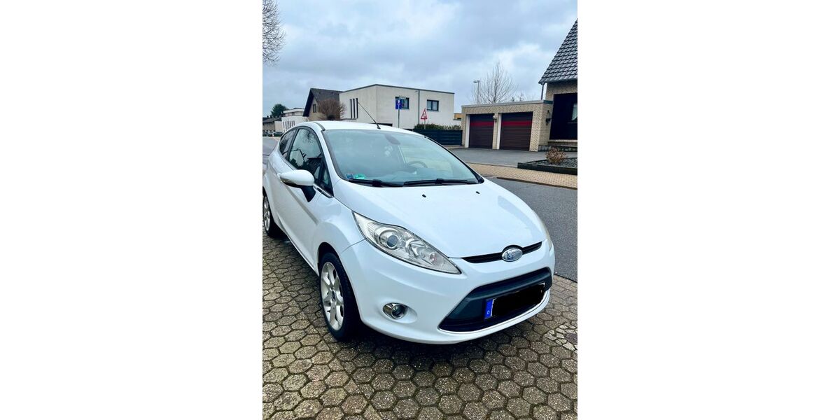 Ford Fiesta 204.975 km 2.500 &euro; Düren 52351