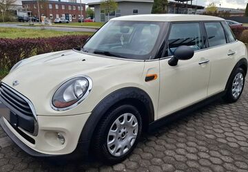 Mini ONE 66.800 km 9.500 &euro; Jülich 52428