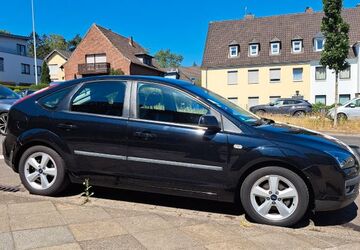 Ford Focus 219.400 km 2.290 &euro; Aachen 52070