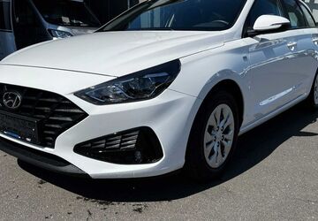 Hyundai i30 44.382 km 18.490 &euro; Düren 52351