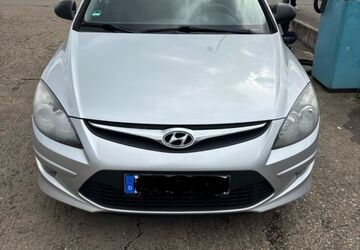 Hyundai i30 161.000 km 2.900 &euro; Eschweiler 52249