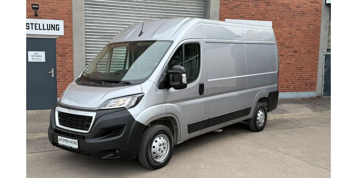 Peugeot Boxer 73.979 km 18.999 &euro; Düren 52353