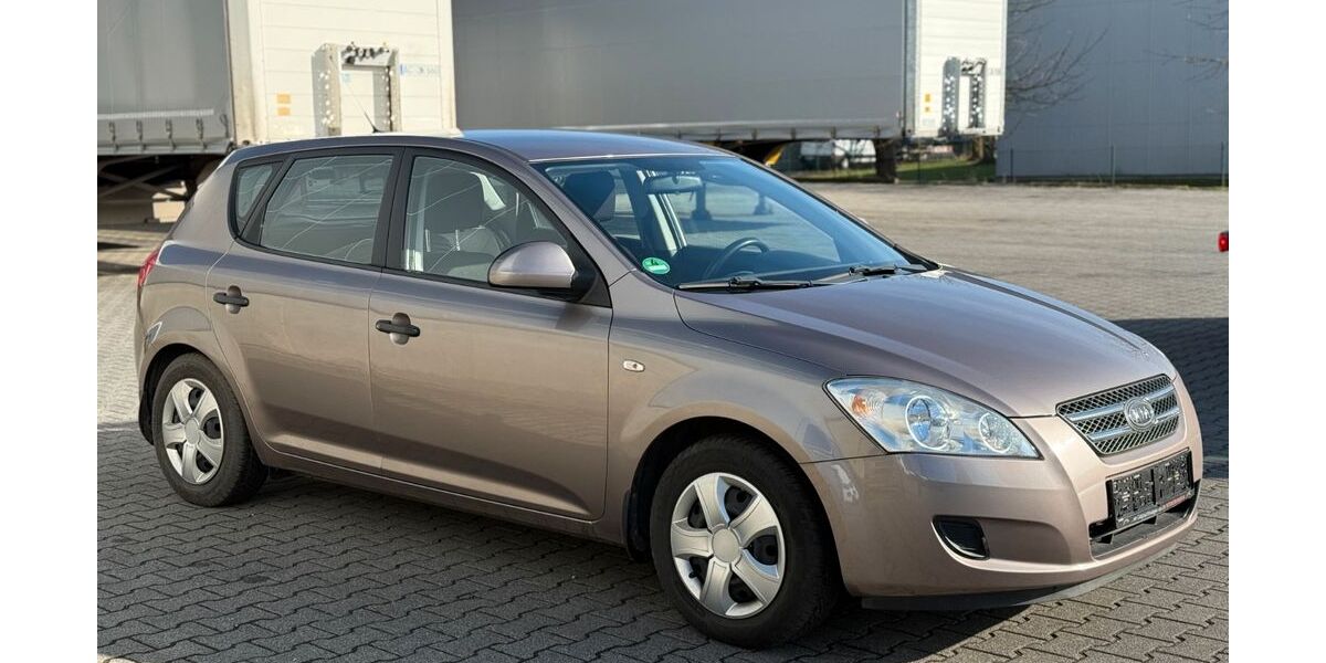 Kia ceed / Ceed 143.784 km 3.500 &euro; Alsdorf 52477