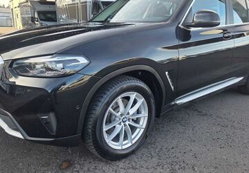BMW X3 62.100 km 40.880 &euro; Düren 52351