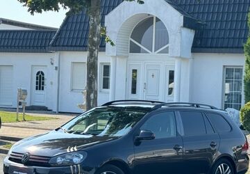 VW Golf 266.492 km 2.490 &euro; Jülich 52428