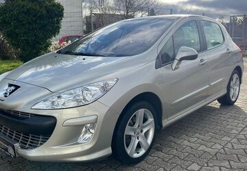 Peugeot 308 76.000 km 4.990 &euro; Eschweiler 52249