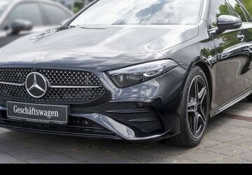 Mercedes-Benz A 200 8.356 km 32.990 &euro; Aachen 52068