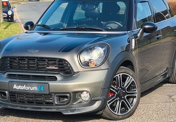Mini John Cooper Works Countryman 136.000 km 12.499 &euro; Jülich 52428