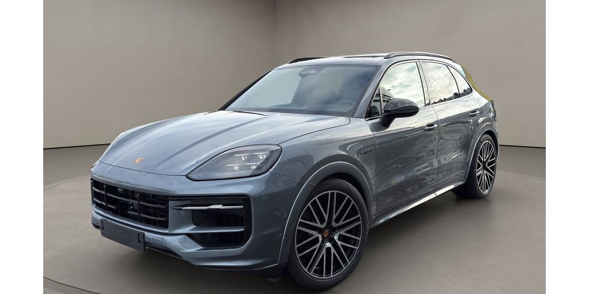 Porsche Cayenne 8.000 km 121.900 &euro; Aachen 52068