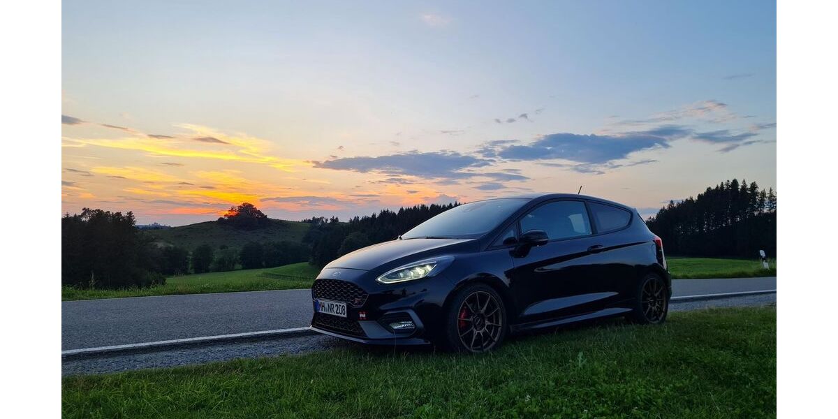 Ford Fiesta 110.000 km 16.199 &euro; Würselen 52146