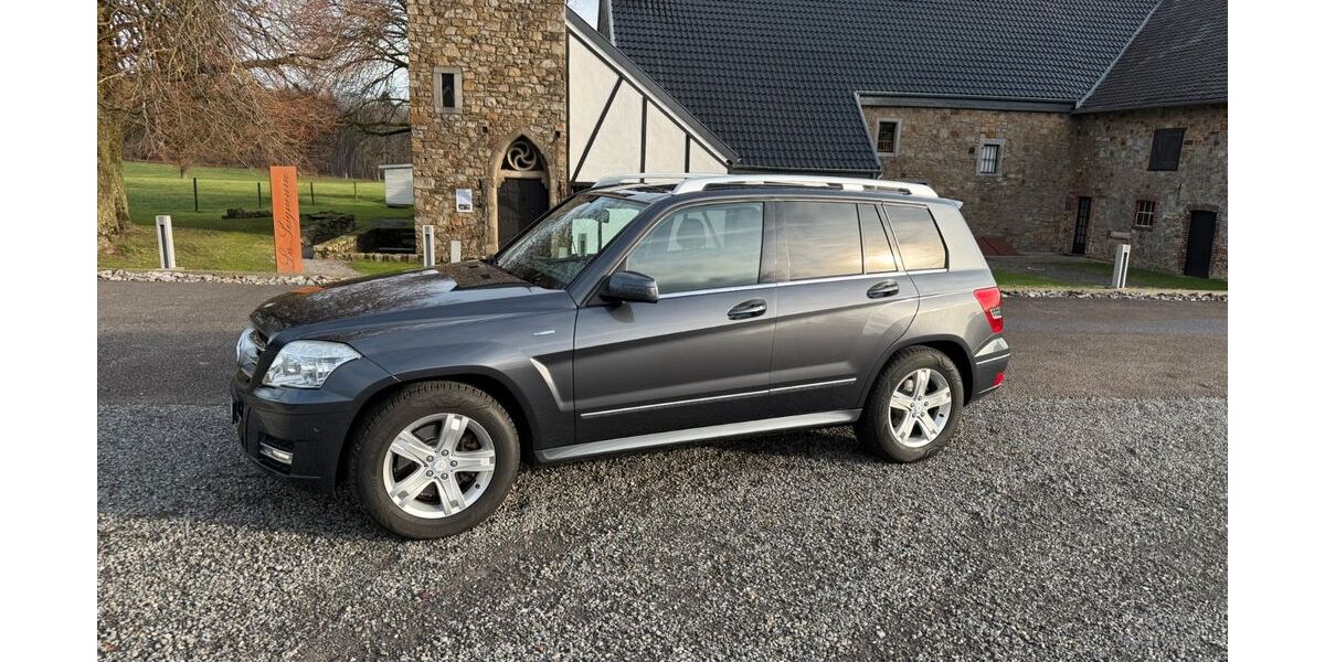 Mercedes-Benz GLK 250 169.368 km 14.700 &euro; Aachen 52080