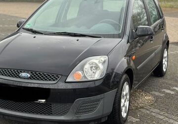 Ford Fiesta 60.000 km 2.490 &euro; Aachen 52068