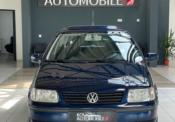 VW Polo 93.100 km 4.600 &euro; Übach-Palenberg 52531