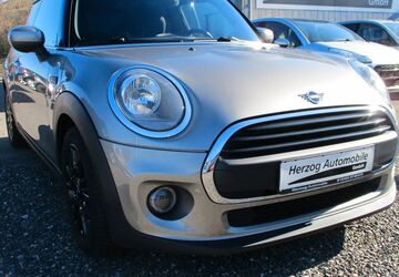 Mini ONE 85.000 km 11.900 &euro; Stolberg 52223