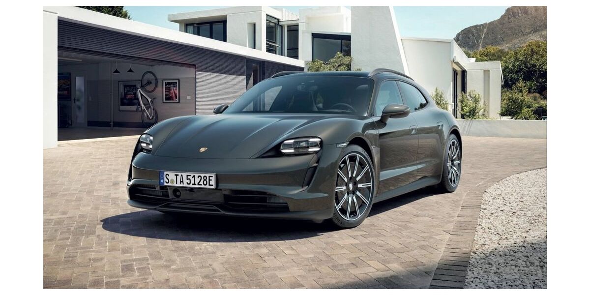 Porsche Taycan 18.326 km 71.200 &euro; Aachen 52068