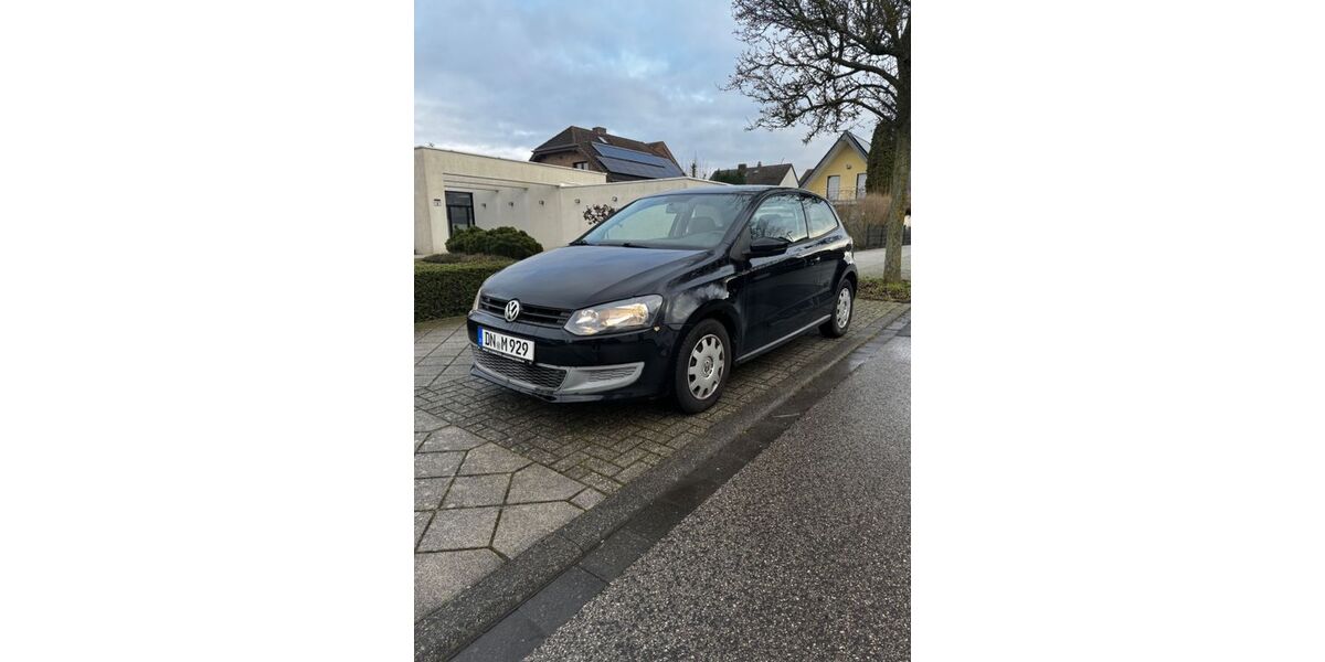 VW Polo 153.346 km 3.900 &euro; Düren 52355
