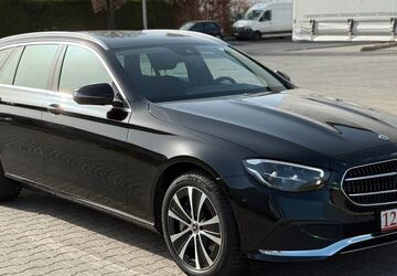 Mercedes-Benz E 300 81.662 km 27.990 &euro; Alsdorf 52477