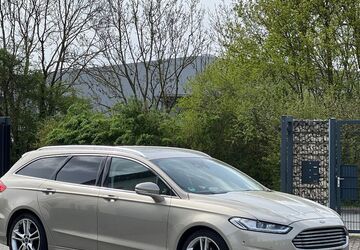 Ford Mondeo 211.000 km 8.999 &euro; Jülich 52428