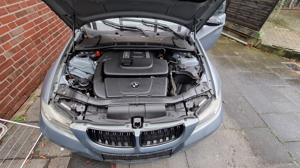 BMW E90 211.324 km 3.300 &euro; Aldenhoven 52457