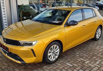 Opel Astra 18.990 km 17.990 &euro; Monschau (bei Aachen) 52156