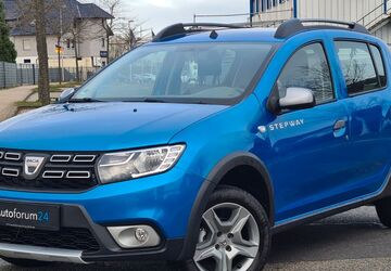Dacia Sandero 50.000 km 11.399 &euro; Jülich 52428