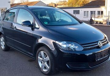 VW Golf 65.300 km 8.690 &euro; Eschweiler 52249
