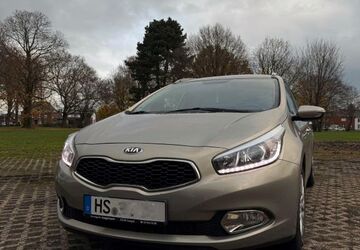 Kia ceed Sportswagon 153.000 km 7.600 &euro; Gangelt 52538