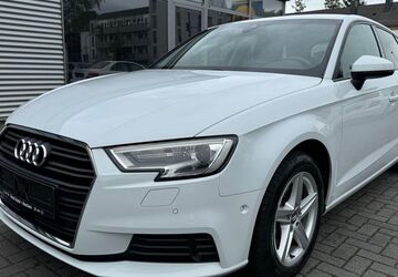 Audi A3 121.800 km 16.900 &euro; Aachen 52078