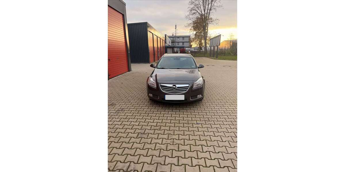 Opel Insignia 227.271 km 5.999 &euro; Düren 52353
