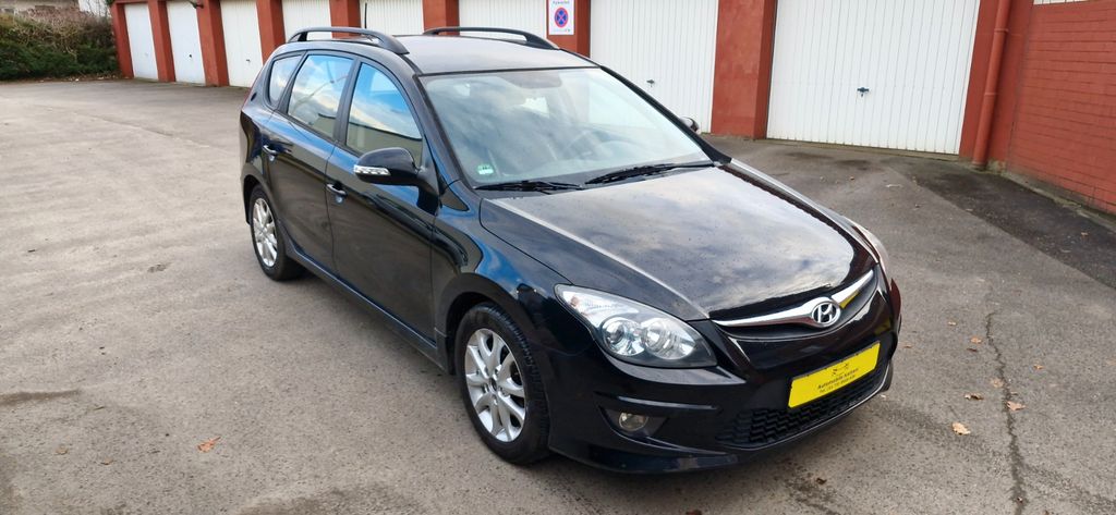 Hyundai i30 245.000 km 2.450 &euro; Eschweiler 52249