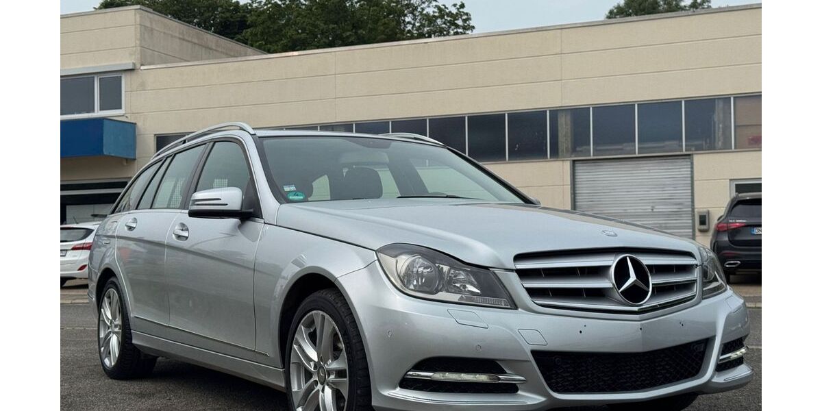 Mercedes-Benz C 200 343.000 km 5.600 &euro; Düren 52349