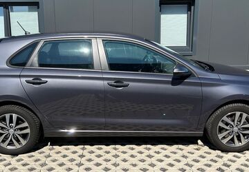 Hyundai i30 100.000 km 12.000 &euro; Alsdorf 52477