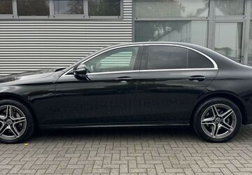 Mercedes-Benz E 300 95.500 km 38.990 &euro; Aachen 52078