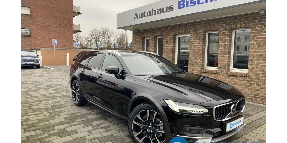 Volvo V90 Cross Country 34.000 km 51.990 &euro; Übach-Palenberg 52531