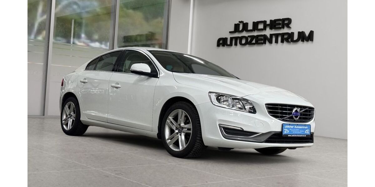 Volvo S60 109.895 km 15.490 &euro; Jülich 52428