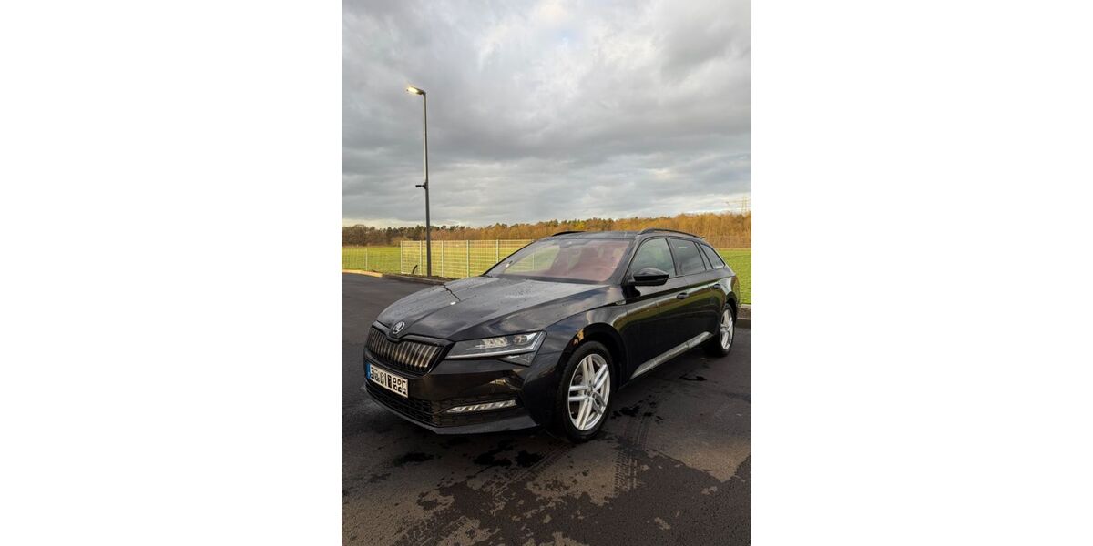 Skoda Superb 84.000 km 27.950 &euro; Jülich 52428