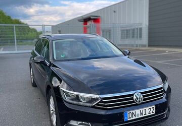 VW Passat Variant 272.000 km 8.300 &euro; Düren 52351