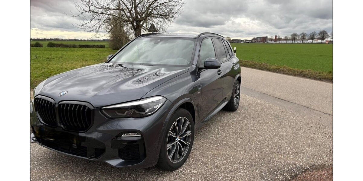 BMW X5 134.000 km 45.000 &euro; Geilenkirchen 52511