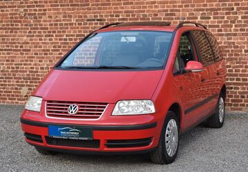 VW Sharan 308.000 km 2.690 &euro; Düren 52351
