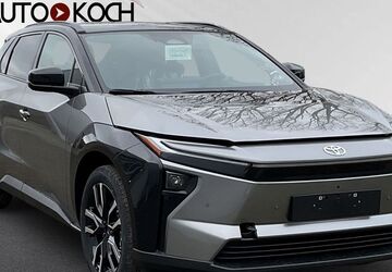 Toyota bZ4X 3.500 km 43.888 &euro; Eschweiler 52249