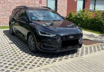 Ford Focus 32.000 km 14.800 &euro; Aachen 52066