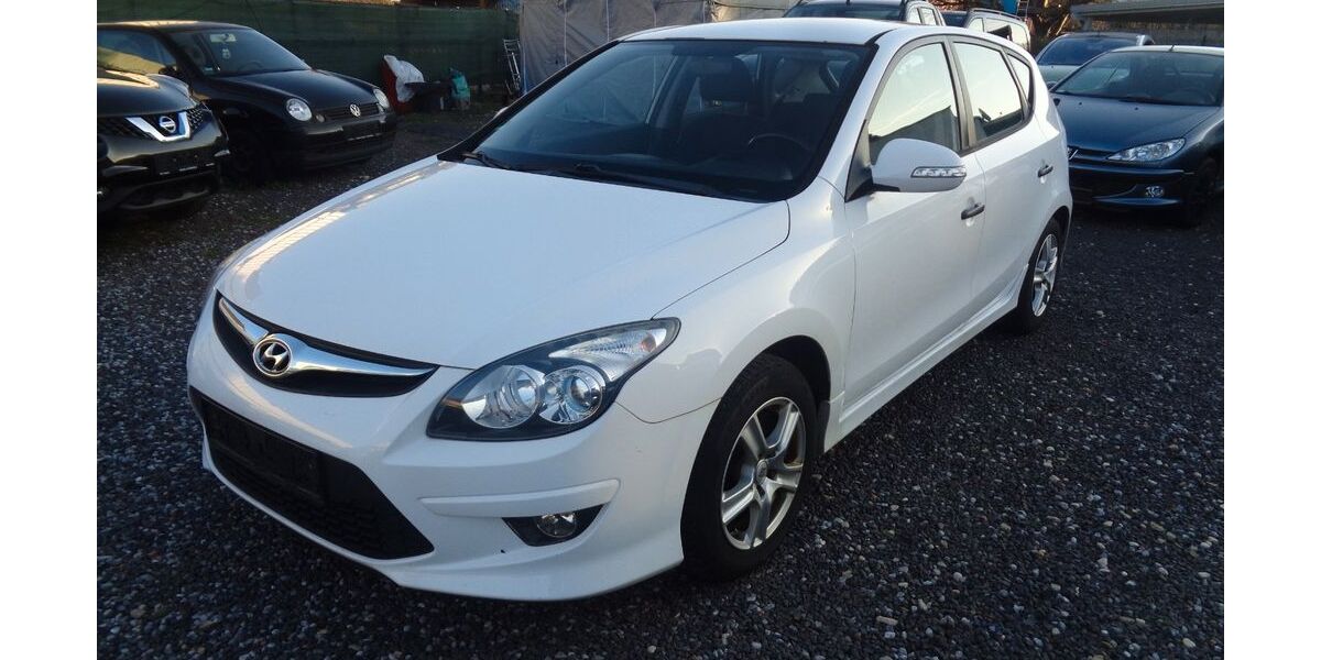 Hyundai i30 193.000 km 2.950 &euro; Alsdorf 52477
