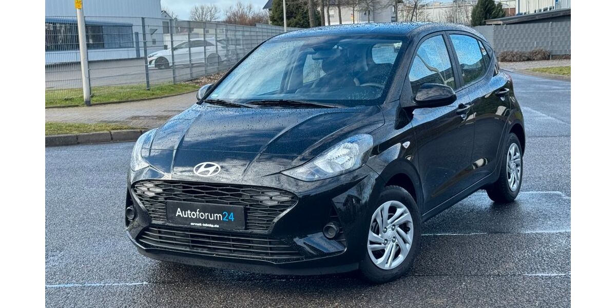Hyundai i10 5.800 km 14.750 &euro; Jülich 52428