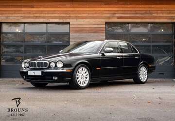 Jaguar XJ 240.000 km 11.950 &euro; Aachen 52072