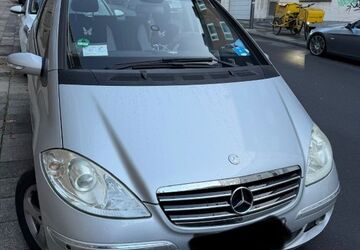 Mercedes-Benz A 170 219.387 km 4.000 &euro; Aachen 52064