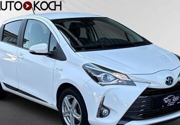 Toyota Yaris 121.325 km 13.590 &euro; Düren 52351