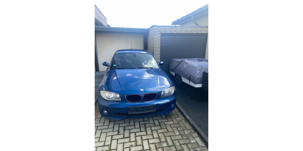 BMW 118 321.725 km 2.890 &euro; Alsdorf 52477