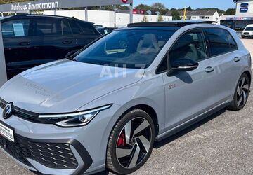 VW Golf 16.500 km 36.900 &euro; Geilenkirchen 52511