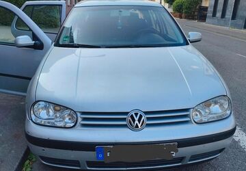 VW Golf 176.949 km 2.000 &euro; Aachen 52068
