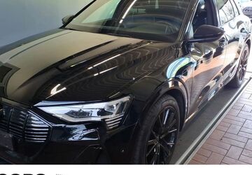 Audi e-tron 50.415 km 35.360 &euro; Aachen 52078